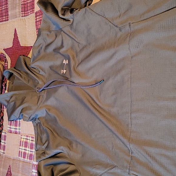 Under Armour Hoodie - Picture 1 of 4